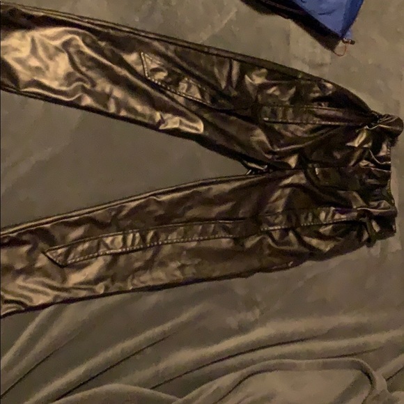 Great price for black pants - Picture 6 of 6